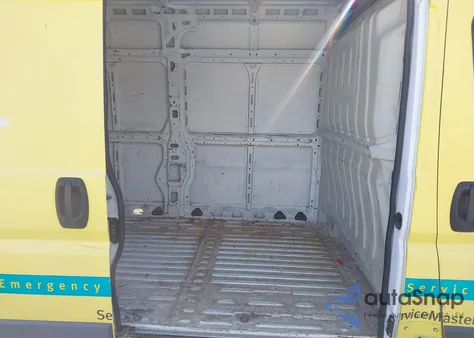 2018 Ram Promaster 2500 High Roof 159 Wb из США, поврежденный, VIN 3C6TRVDG8JE145889